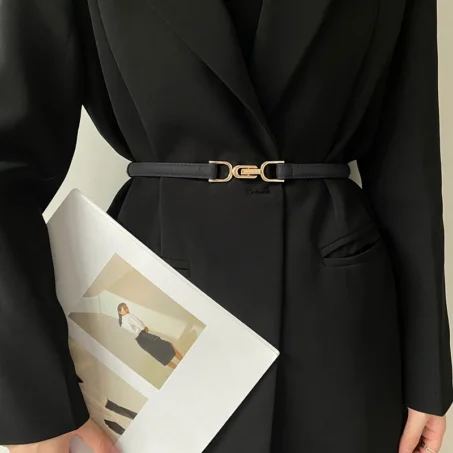 เข็มขัดผู้หญิง สไตล์เรียบหรู เรียบง่ายทันสมัย