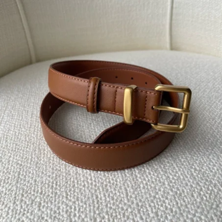 เข็มขัดหนังแท้ อะไหล่สีทองอย่างดี